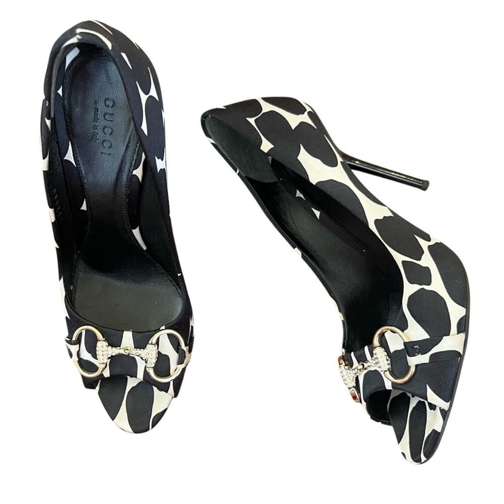 Gucci Women’s Black White Dot Cow Print Silver Bit Open Toe Pump Heels Size 7.5